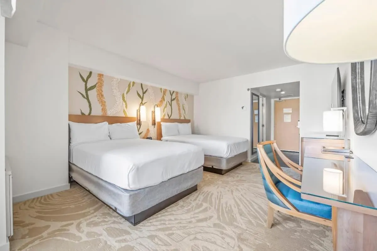 Studio With Partial Ocean View & Balcony Unit 1901 Honolulu 0*,  Verenigde Staten