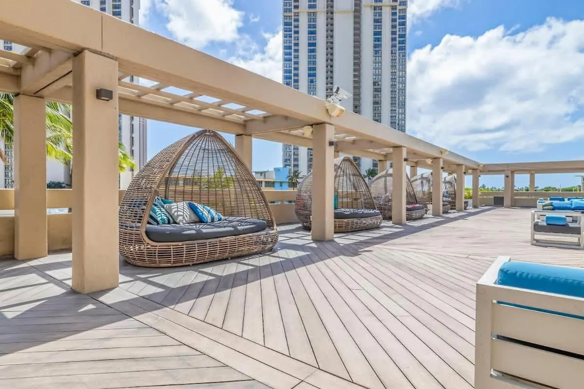 Studio With Partial Ocean View & Balcony Unit 1901 Honolulu