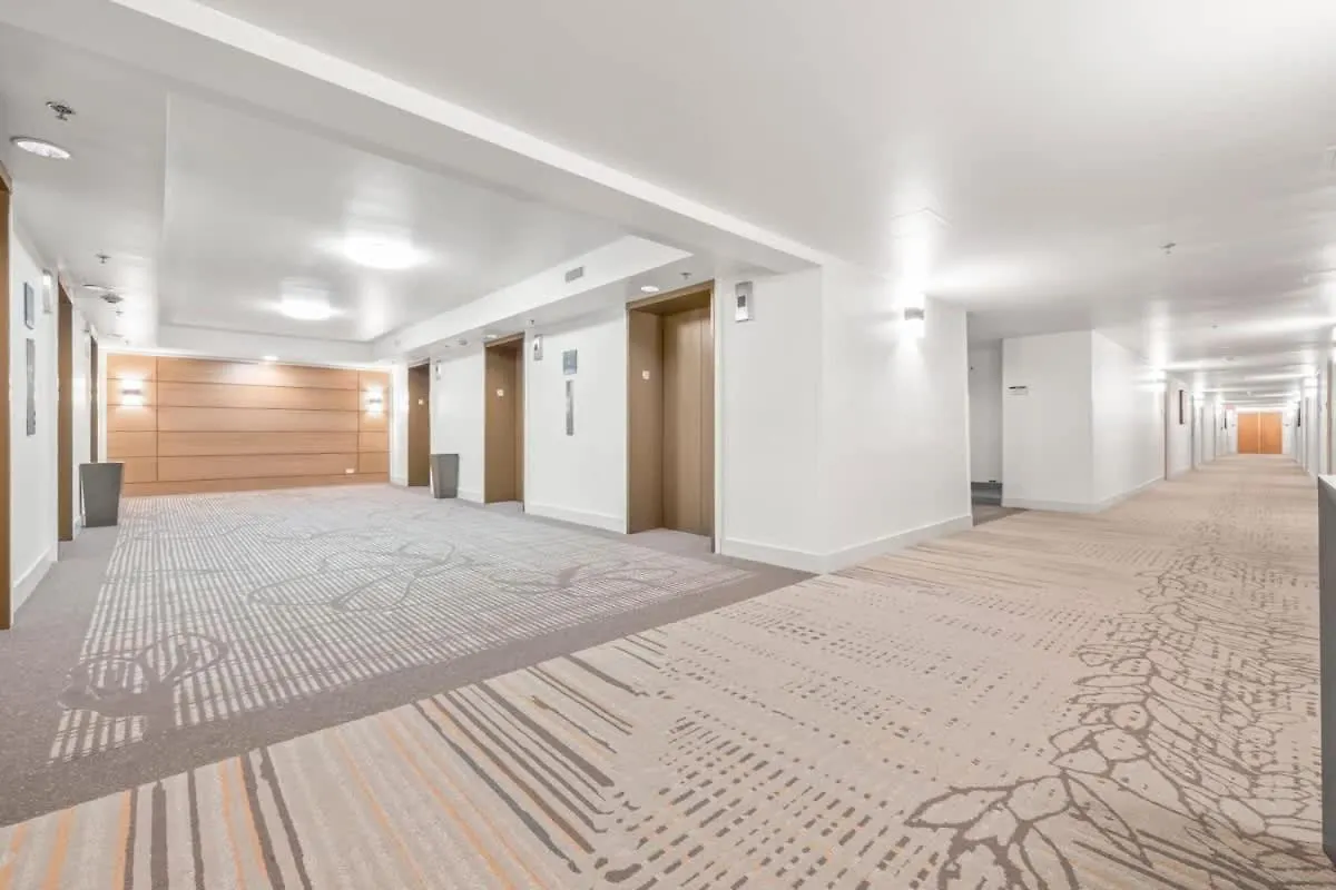 Studio With Partial Ocean View & Balcony Unit 1901 Honolulu